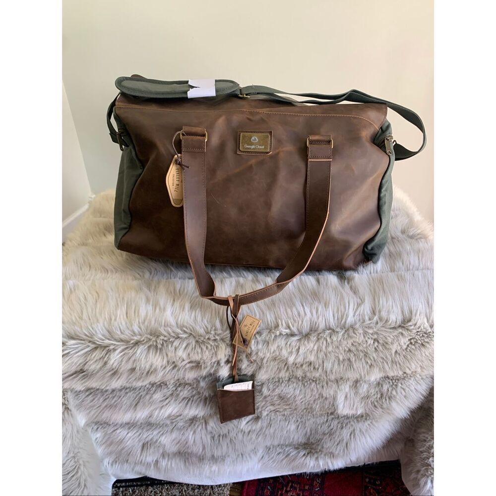 NWT Finley Mill Collection Origaudio Danville Weekender Duffel Bag Faux Leather